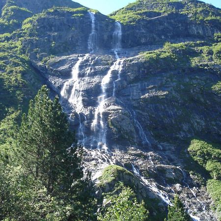 Gastehaus Rieser Ξενοδοχείο Ried im Zillertal Εξωτερικό φωτογραφία
